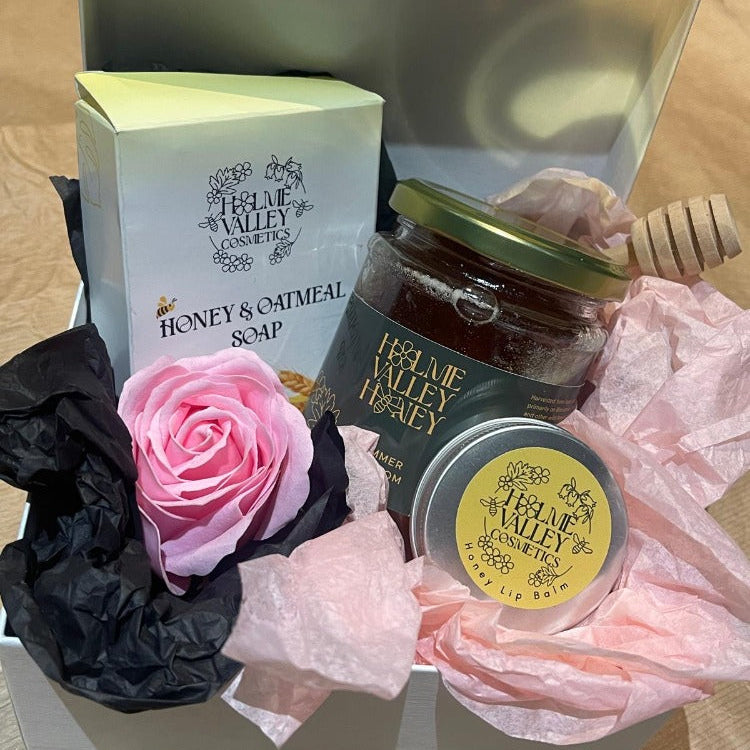Gift Box - Summer Honey, Server, Soap, Lip Balm