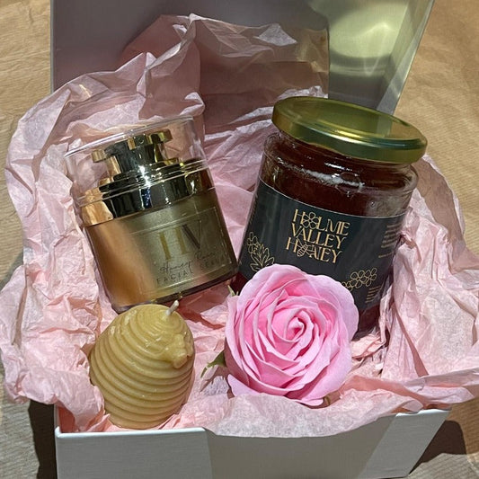 Gift Box - Summer Honey, Facial Serum, Skep Candle